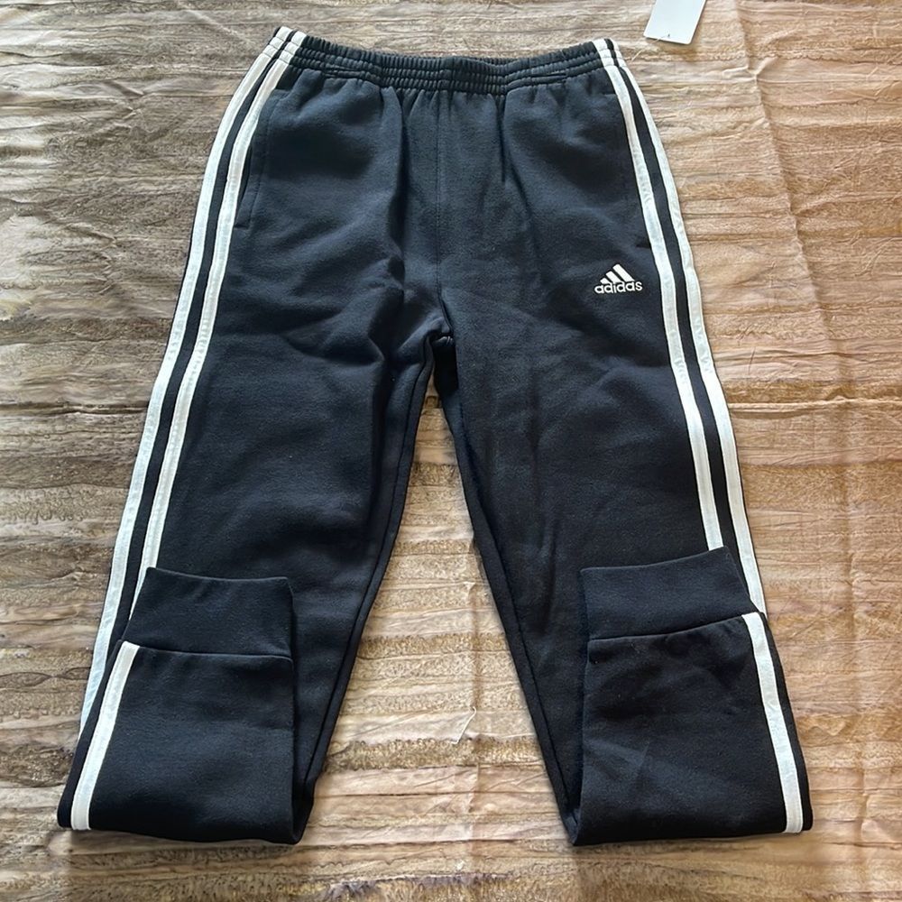 Adidas Little Boys Zip Front Essential Fleece Hoodie and Jogger - Picture 12 of 16